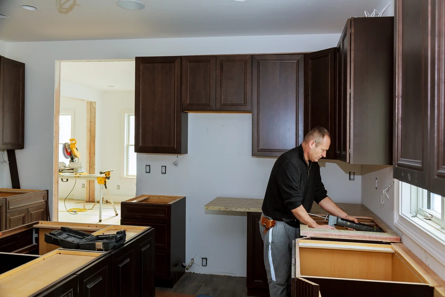Choosing The Right Materials For A Seamless Countertop Repair Los Angeles CA